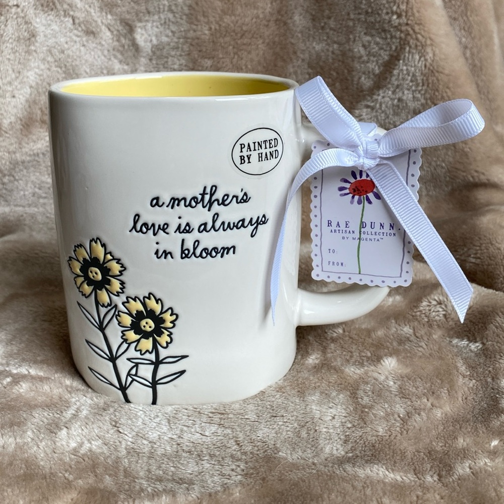 Rae Dunn A Mother’s Love Is Always In Bloom Mug